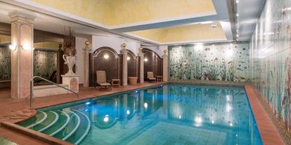Hotels am See - Pools: Außenpool nicht beheizt - Hallenbad - Sunstar Hotel Brissago - Sunstar Hotel Brissago