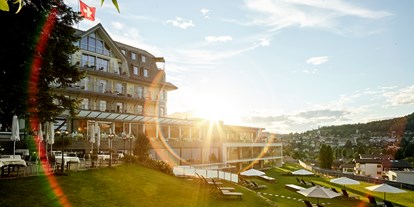 Hotels am See - Pools: Außenpool beheizt - Thunersee - Belvédère Strandhotel Spiez - Strandhotel Belvedere