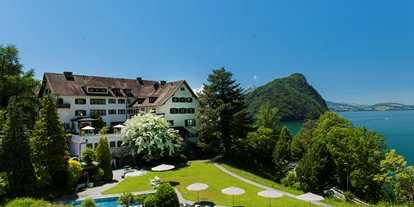 Hotels am See - Art des Seezugangs: hoteleigener Strand - Greppen - See- und Seminarhotel FloraAlpina