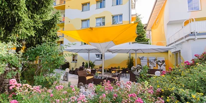 Hotels am See - Umgebungsschwerpunkt: Berg - Frießnitz - Frühstück auf der Terrasse 8- 12Uhr - Erwachsenenhotel "das Moser - Hotel am See"