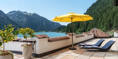 Hotels am See - Bettgrößen: Doppelbett - Stanzach - Sonnenterrasse - Via Salina Seehotel