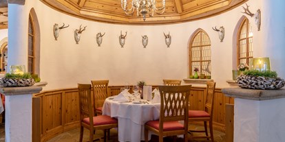 Hotels am See - Zimmer mit Seeblick - Nesselwängle - Restaurant - Via Salina Seehotel