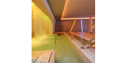 Hotels am See - Pools: Außenpool nicht beheizt - Waterfall - Hotel Corte Valier