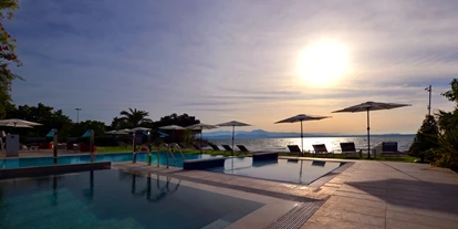 Hotels am See - Padenghe sul Garda - Piscina termale. - Hotel Ocelle Therme & Spa