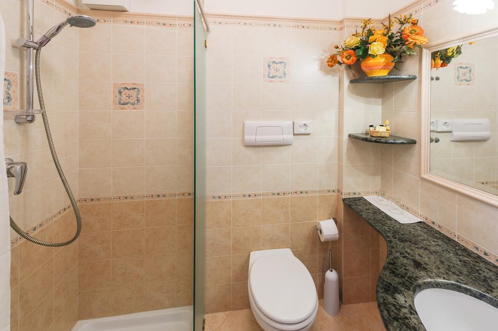 Urlaub am See: Hotel Zorzi