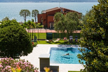 Urlaub am See: Hotel la Fiorita