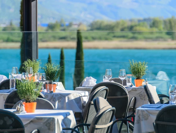 Urlaub am See: Leuchtenburg Lake&Suites