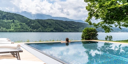 Hotels am See - Verpflegung: Frühstück - Infinitypool - villa Postillion am See