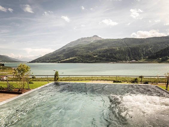 Urlaub am See: Seehotel Panorama Relax