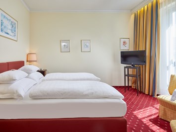 Seeglück Hotel Forelle**** S Millstatt Zimmerkategorien DOPPELZIMMER STANDARD POOLFORELLE
