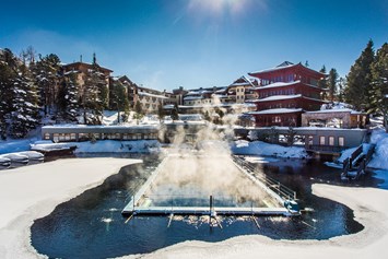 Urlaub am See: See-Bad im Winter, Chinaturm - Hotel Hochschober