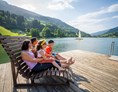 Urlaub am See: Badesteg mit Bank  - Familien - Sportresort BRENNSEEHOF 