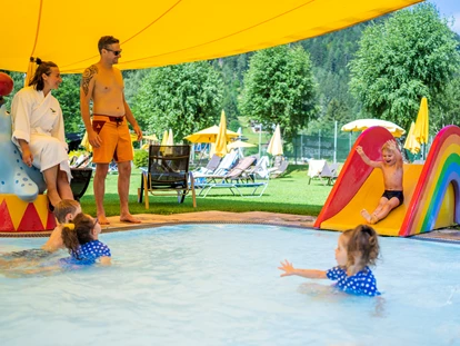Hotels am See - Millstatt - Outdoor Kinderplanschbecken  - Familien - Sportresort BRENNSEEHOF