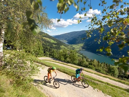 Hotels am See - Millstatt - MTB vom Berg zum See  - Familien - Sportresort BRENNSEEHOF