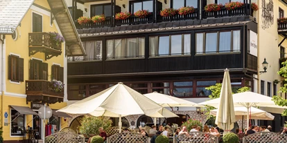 Hotels am See - Verpflegung: Frühstück - Hotel Post am See mit Gastgarten der Poststube 1327 - Post am See