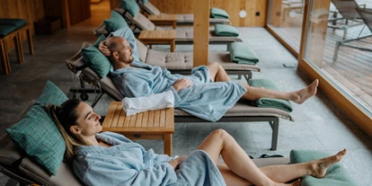 Hotels am See - Verpflegung: Frühstück - Wellnessbereich - Hotel Neusacherhof