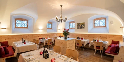 Hotels am See - Verpflegung: Frühstück - Enoteca & Osteria Murütsch - Parkhotel Margna