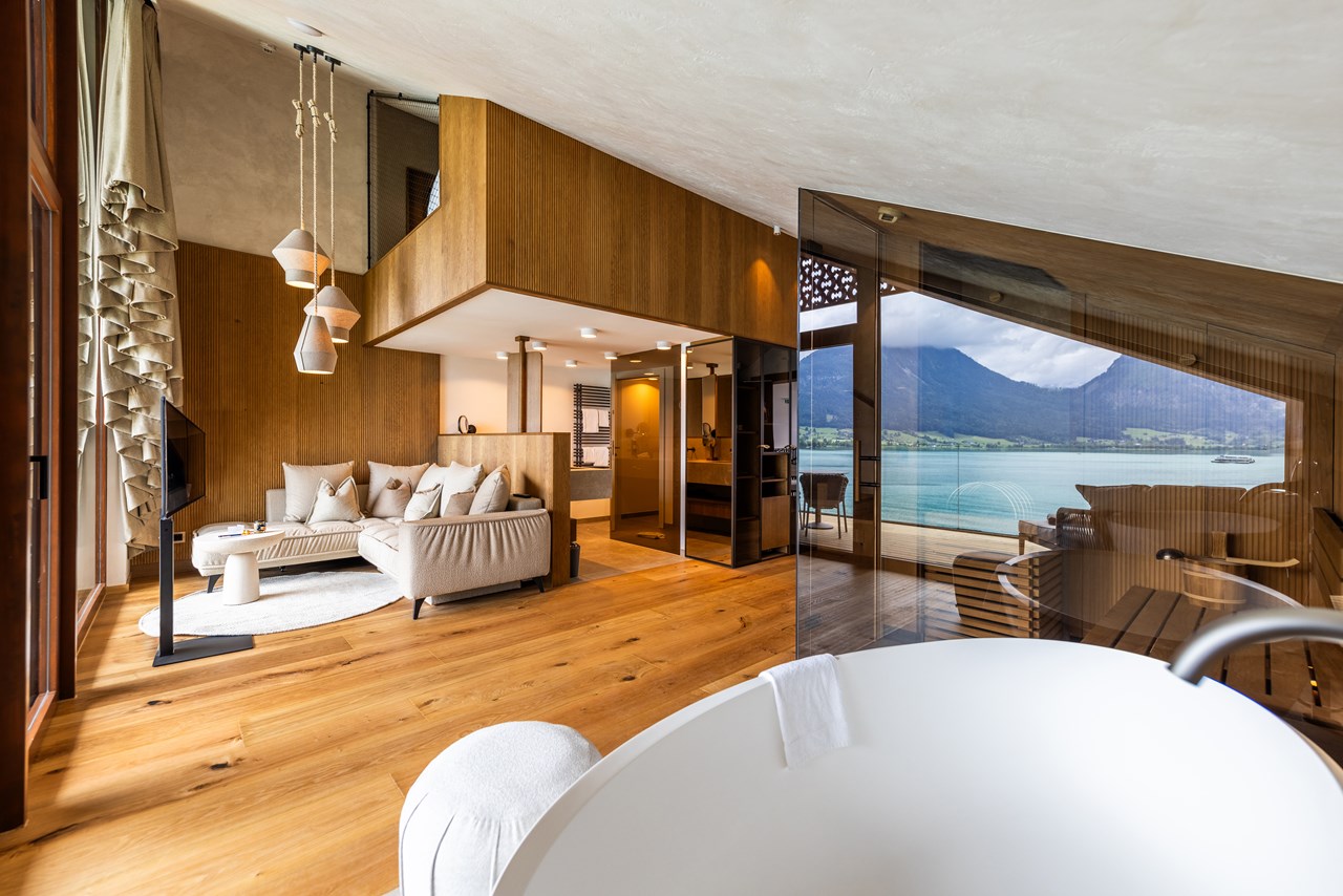 Hotel Seevilla Wolfgangsee Zimmerkategorien See Nest - Junior Suite mit Terrasse
