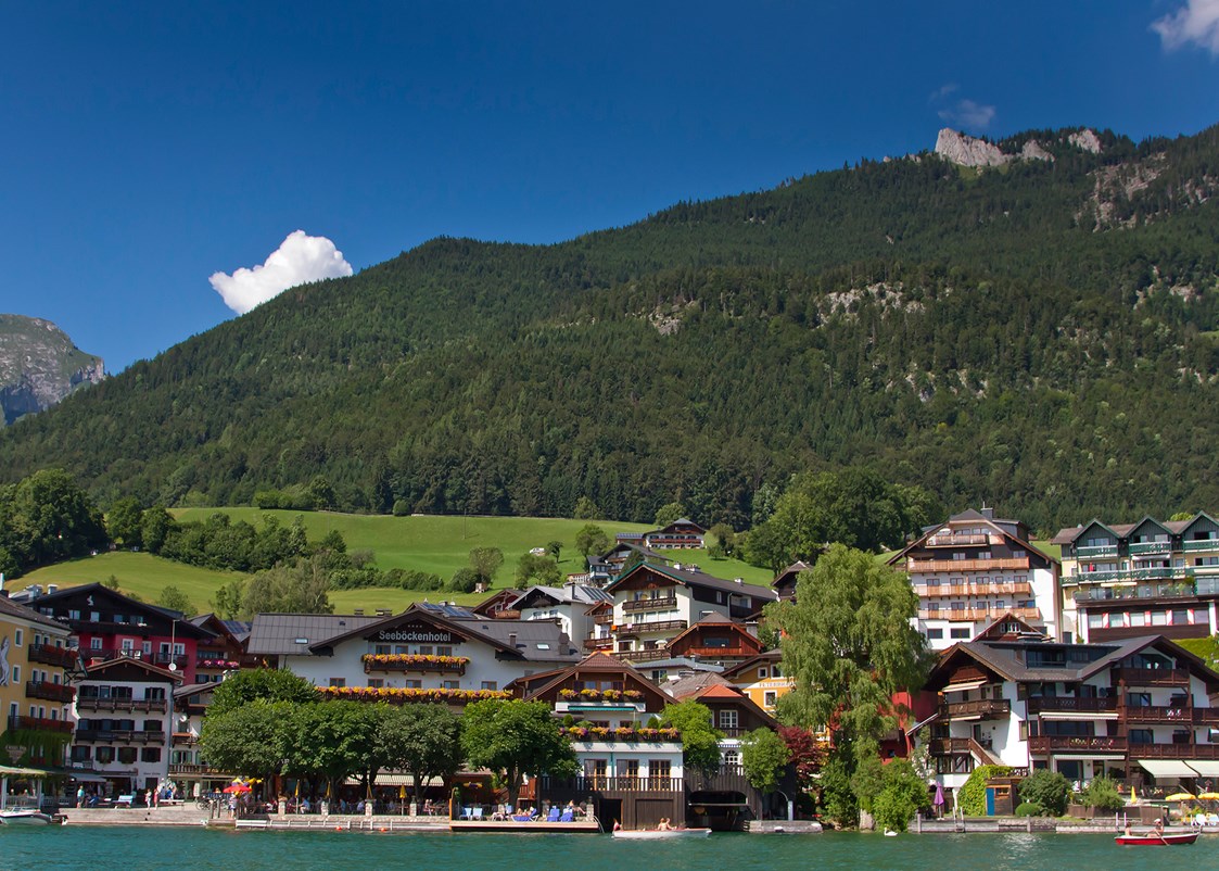 Urlaub am See: Hotelansicht - Seeböckenhotel Zum Weissen Hirschen