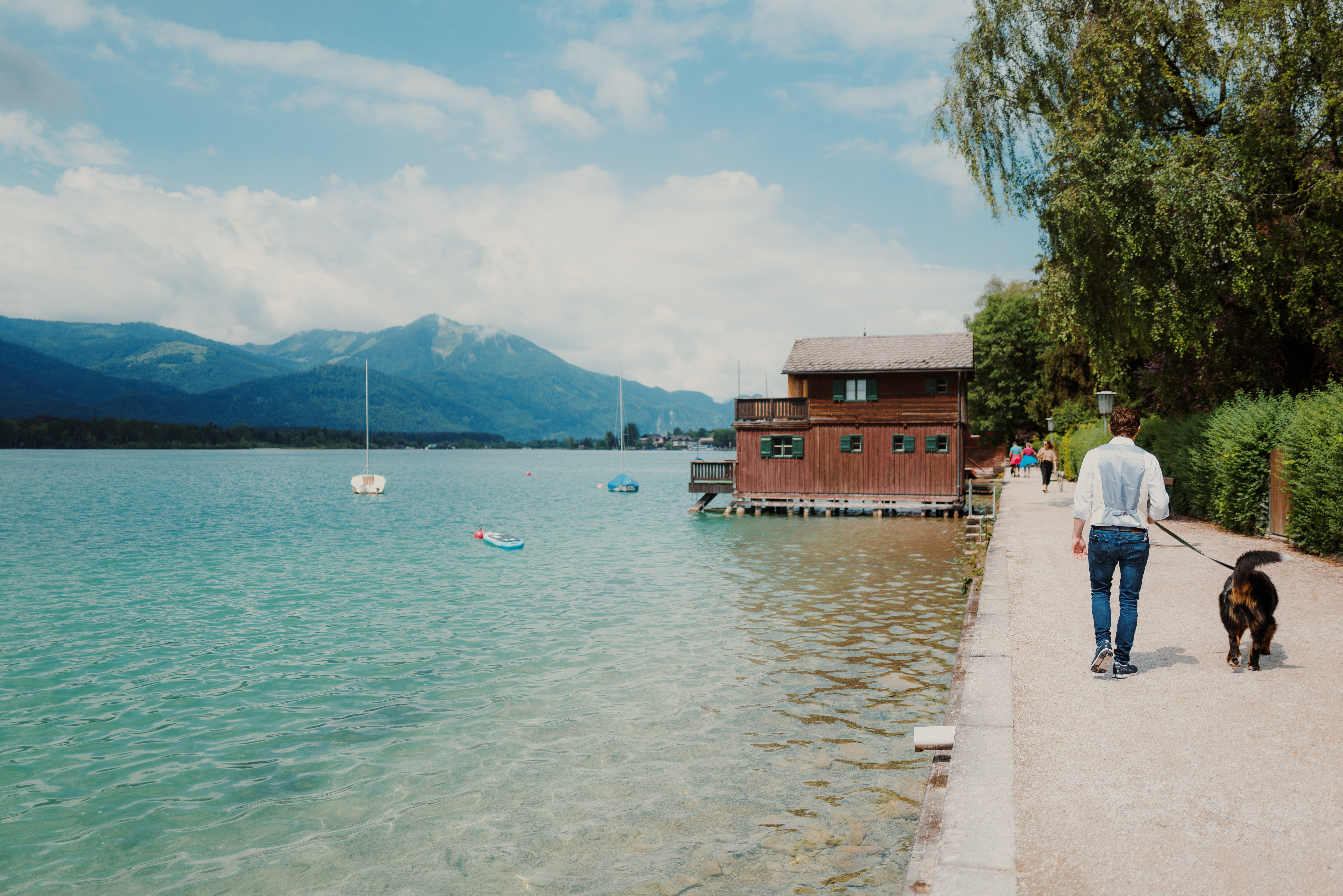 Hotel Peter am Wolfgangsee Freizeitangebote am See Walk the dog