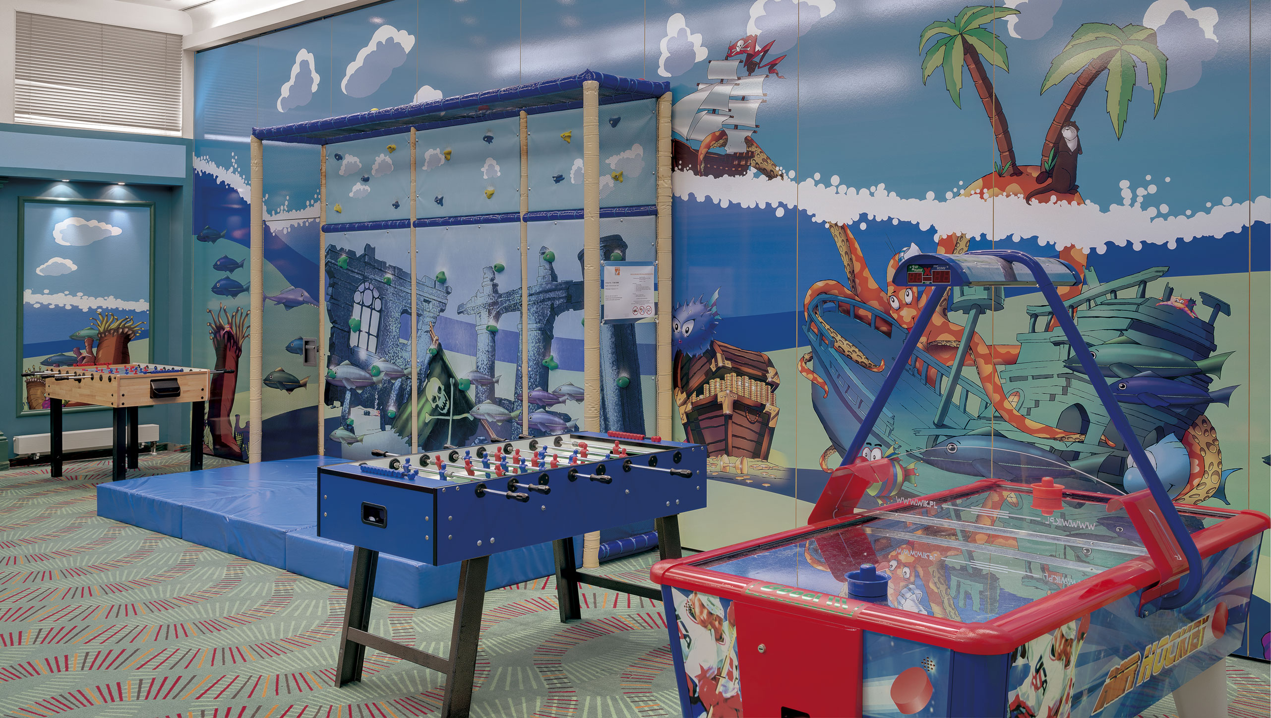 Urlaub am See: Sunday Resort Marina Wolfsbruch