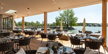 Hotels am See - Verpflegung: Frühstück - Terrasse Seerestaurant "die Möwe" - VILA VITA Pannonia