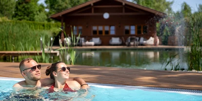 Hotels am See - Verpflegung: Frühstück - Relax-Outdoor-Pool im Wellness- und Saunparc - VILA VITA Pannonia