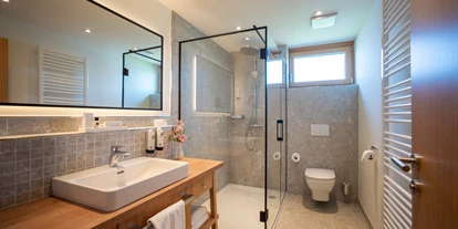 Hotels am See - Verpflegung: Frühstück - Residenzen am See - parkside - Badezimmer 1 - VILA VITA Pannonia
