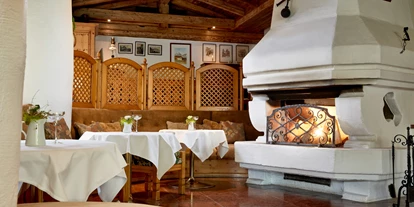 Hotels am See - Verpflegung: Frühstück - Hotellobby - RomantikHotel Zell Am See