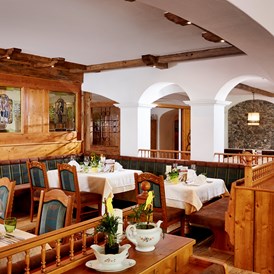 Urlaub am See: Restaurant / Josefistube - RomantikHotel Zell Am See