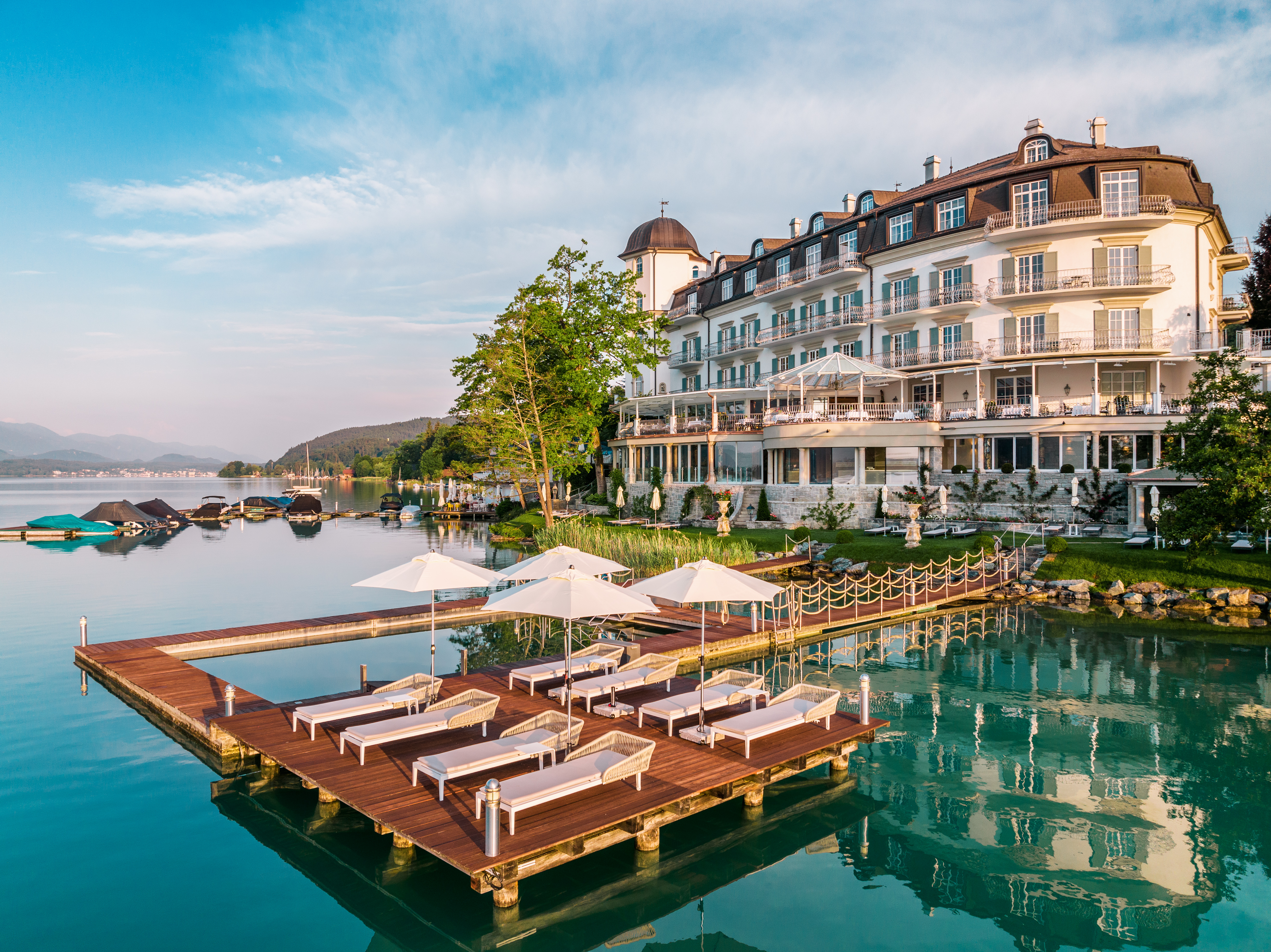Hotels am See - Kärnten - Das Schloss Seefels in all seiner Pracht. - Hotel Schloss Seefels