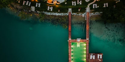 Hotels am See - Verpflegung: Frühstück - Das Seebad von oben - Hotel Schloss Seefels