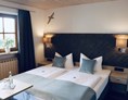 Urlaub am See: Doppelzimmer 18m² - Hotel Möwe am See