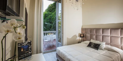 Hotels am See - Verpflegung: Frühstück - Standard Zimmer mit Balkon See und Garten Blick  - Villa Giulia