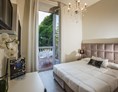 Urlaub am See: Standard Zimmer mit Balkon See und Garten Blick  - Villa Giulia