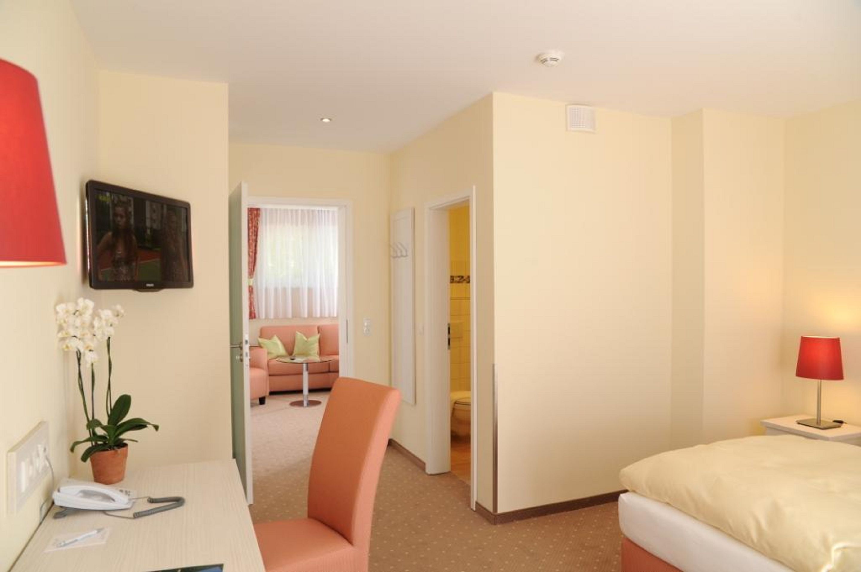 Hotels am See - Deutschland - Zimmer Seeseite mit Balkon - Strandhaus am Inselsee