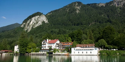 Hotels am See - Verpflegung: Frühstück - Aussenansicht - Seehotel Grauer Bär