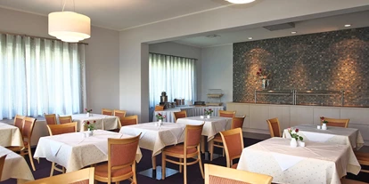 Hotels am See - Verpflegung: Frühstück - Hotel "Haus Am See"