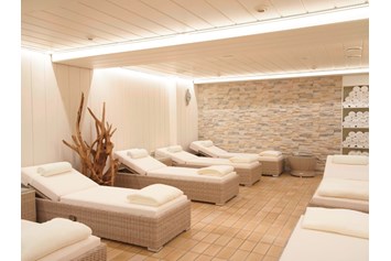 Urlaub am See: Ruheraum Sauna - Aktiv- und Wellnesshotel Seeblick