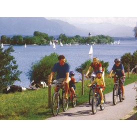 Urlaub am See: Radfahren am Chiemsee - Aktiv- und Wellnesshotel Seeblick