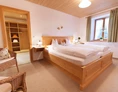 Urlaub am See: Schlafzimmer der Ferienwohnung 15 - Schustermannhof am See