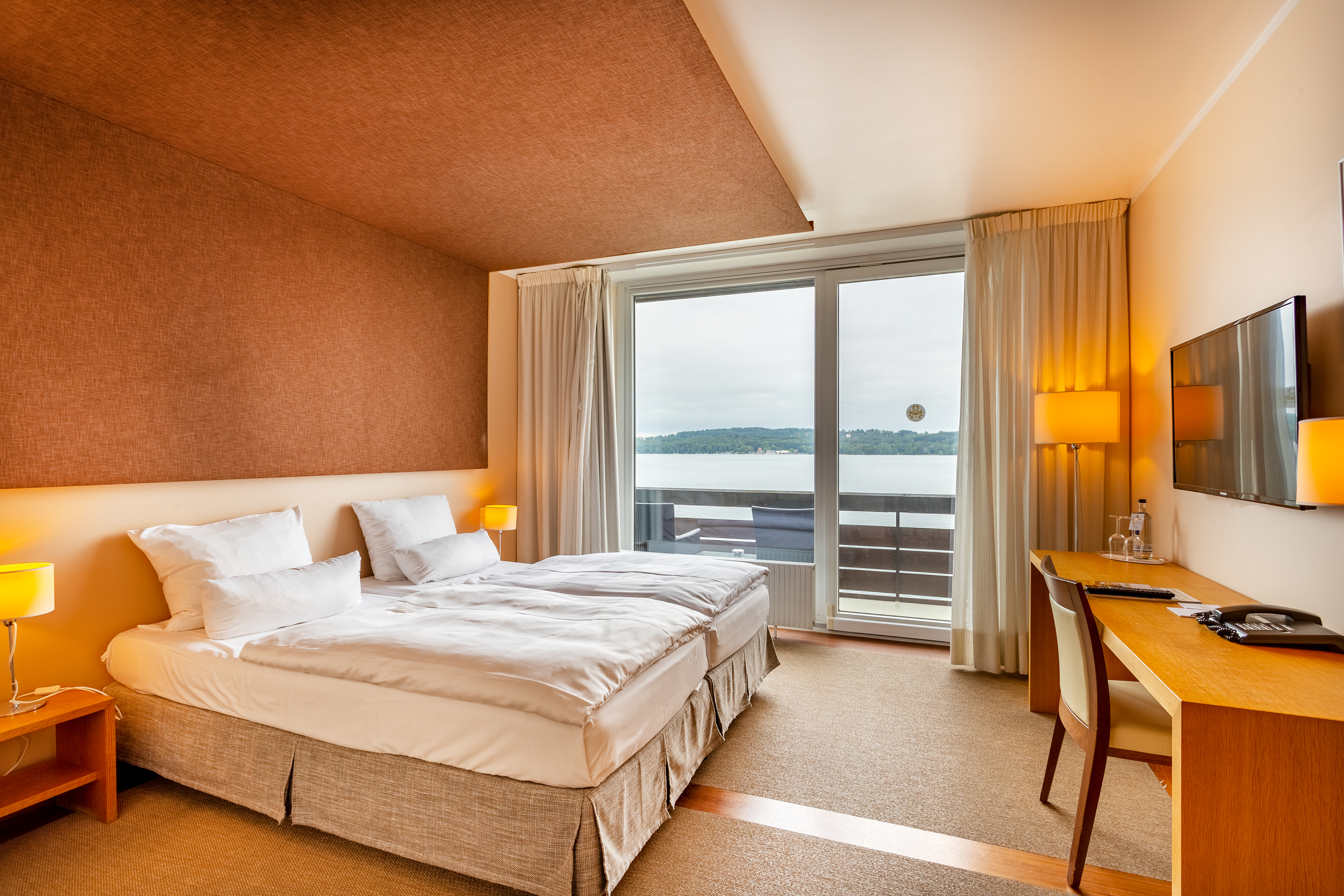 Seehotel Leoni Zimmerkategorien Doppelzimmer Seeseite 
