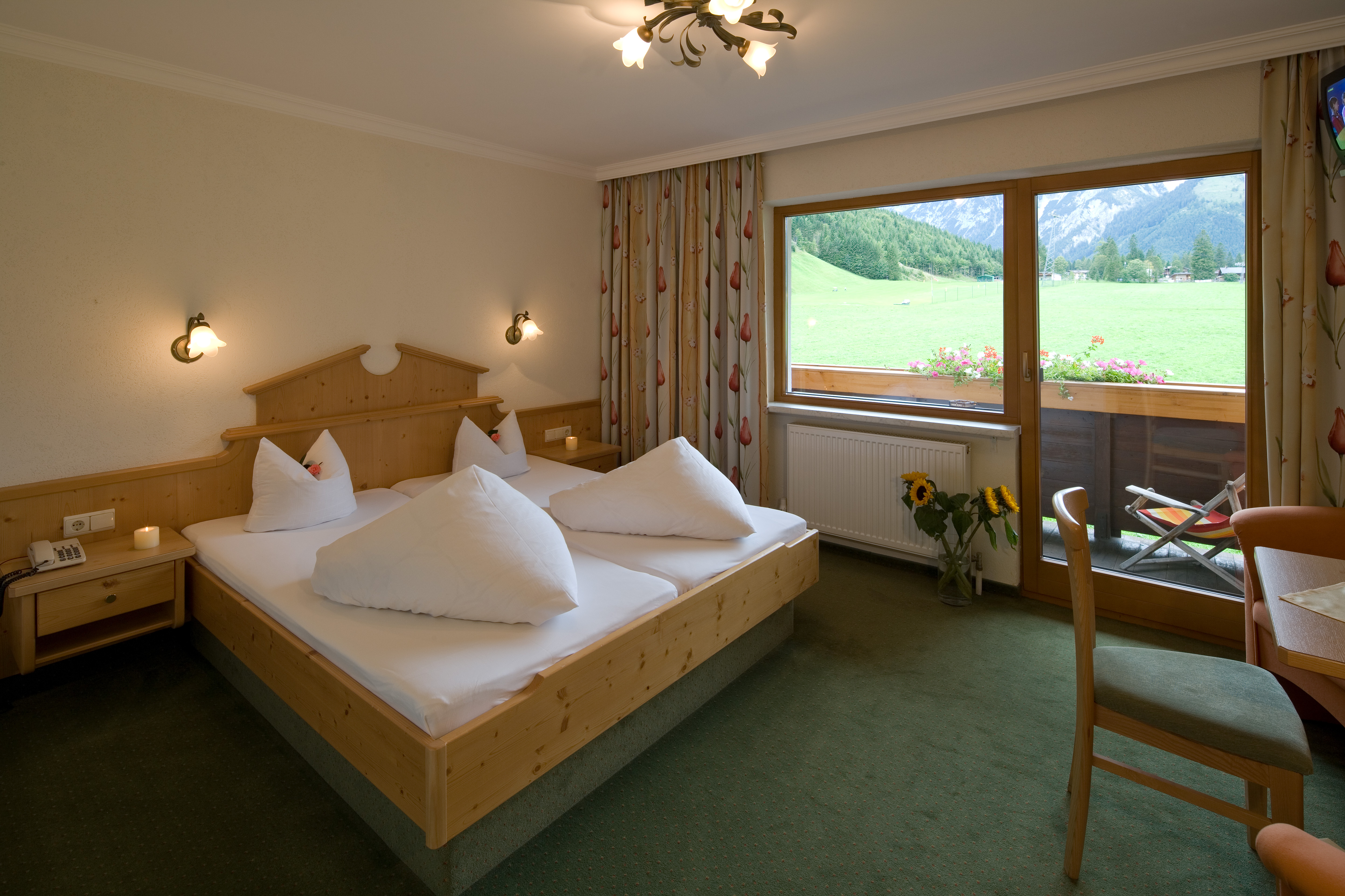 Hotel Bergland am Achensee Zimmerkategorien Doppelzimmer Typ D "Landhaus"