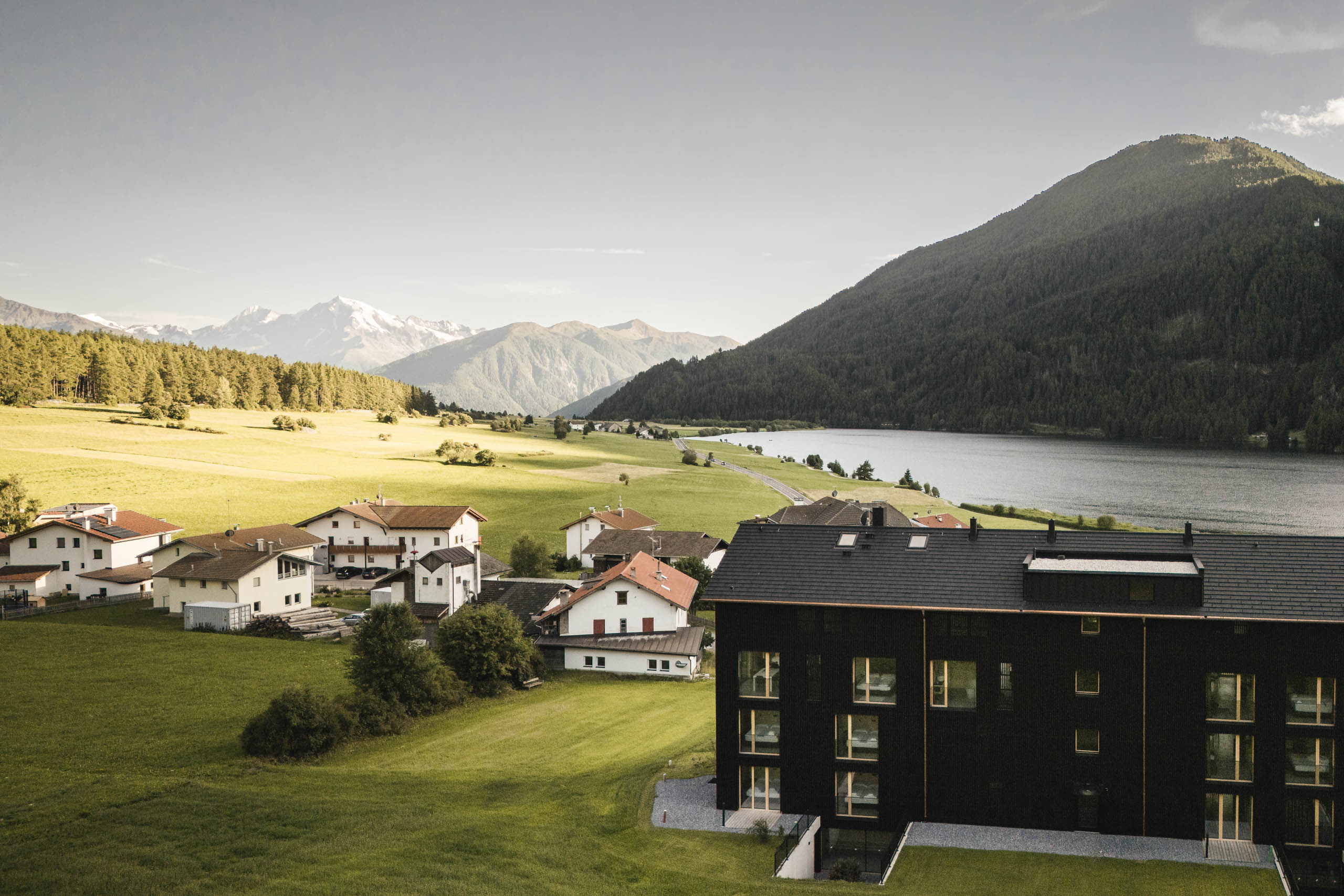 Urlaub am See: Außenansicht - Auramonte