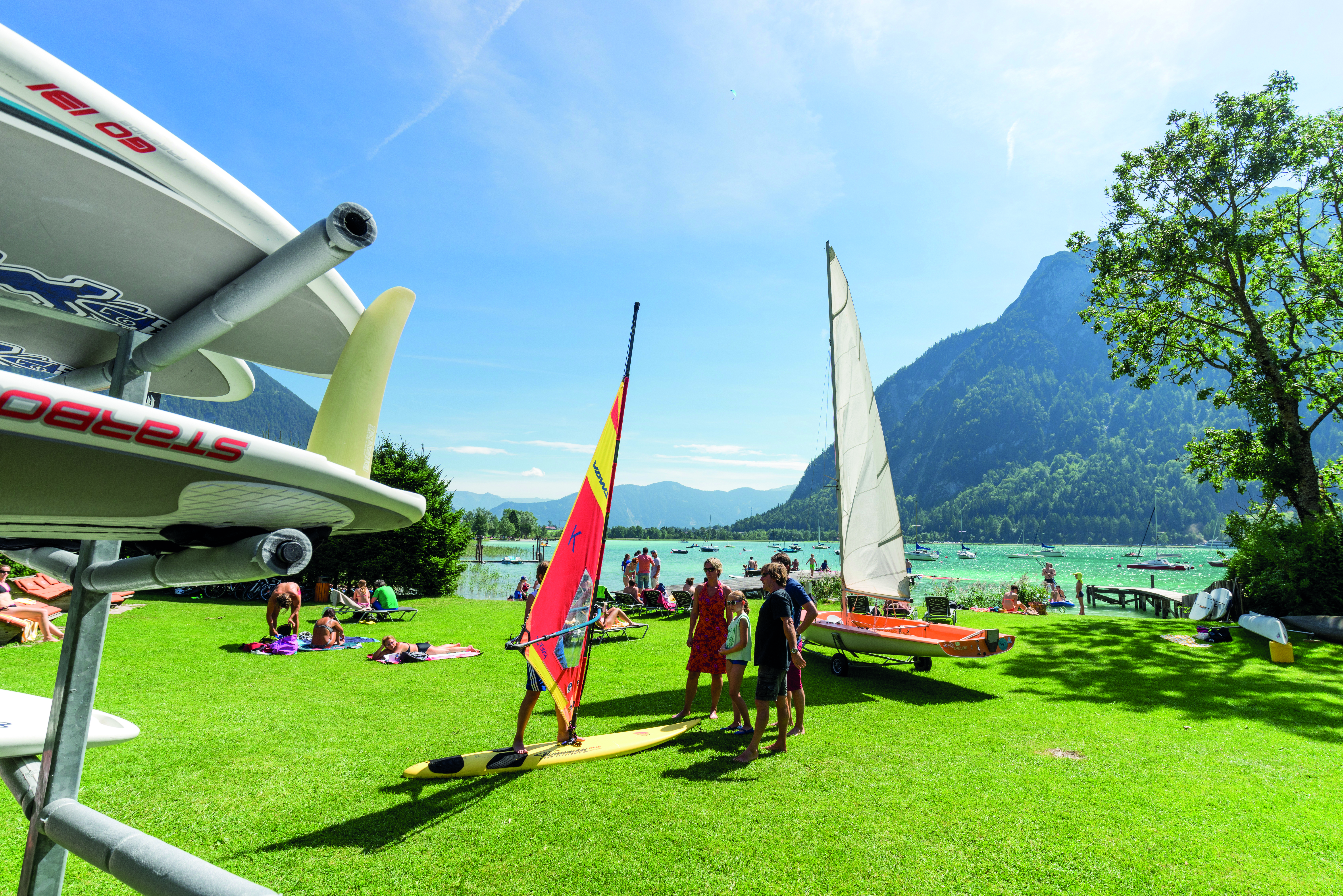 Familienresort Buchau Freizeitangebote am See Surfen