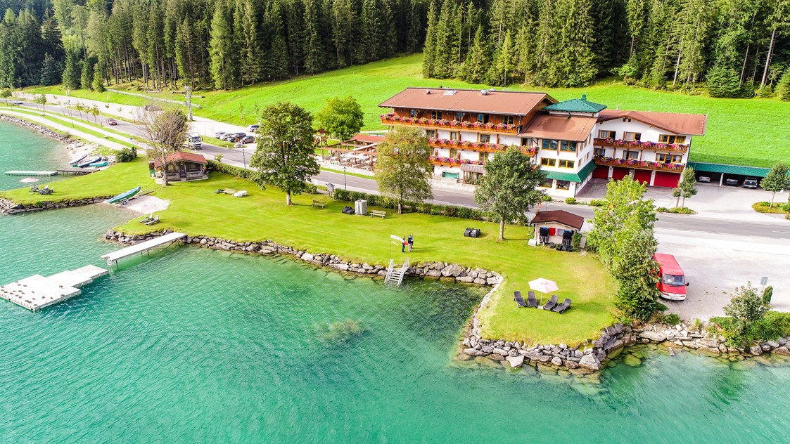 Urlaub am See: Seehotel St. Hubertus