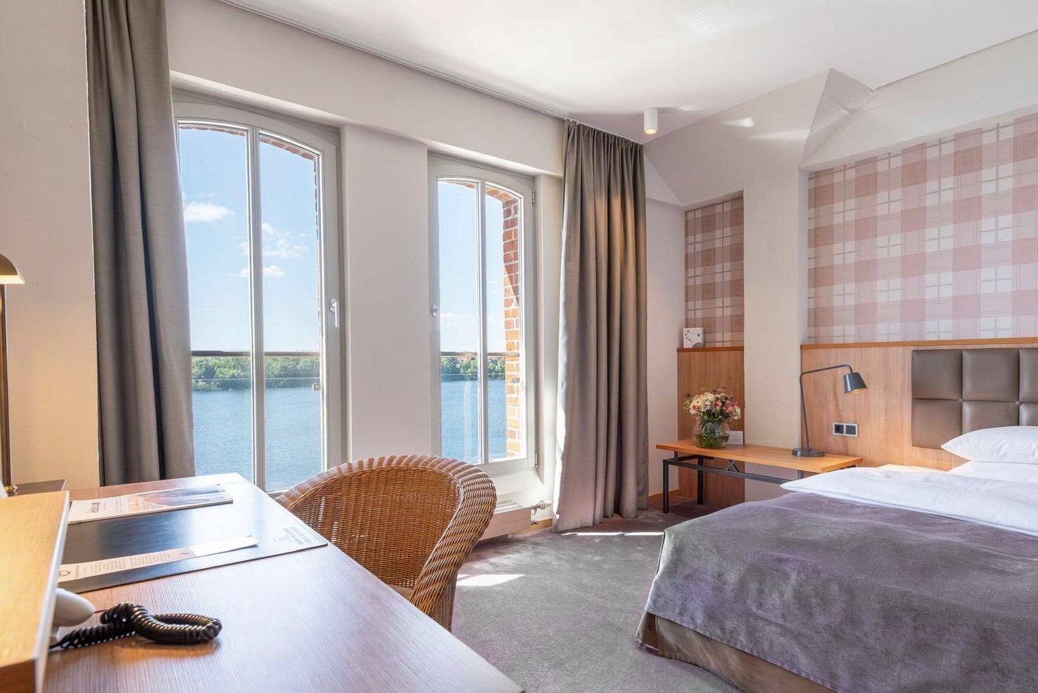 Urlaub am See: Hotel Speicher am Ziegelsee