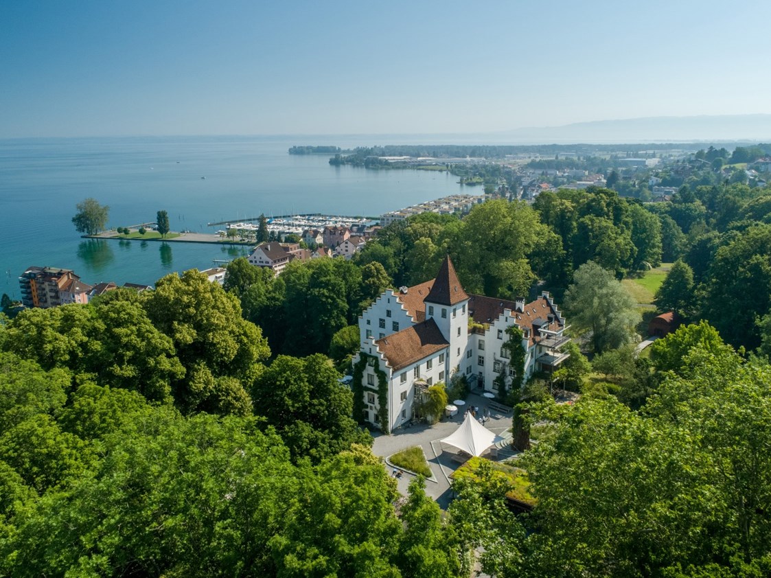 Urlaub am See: Schloss Wartegg