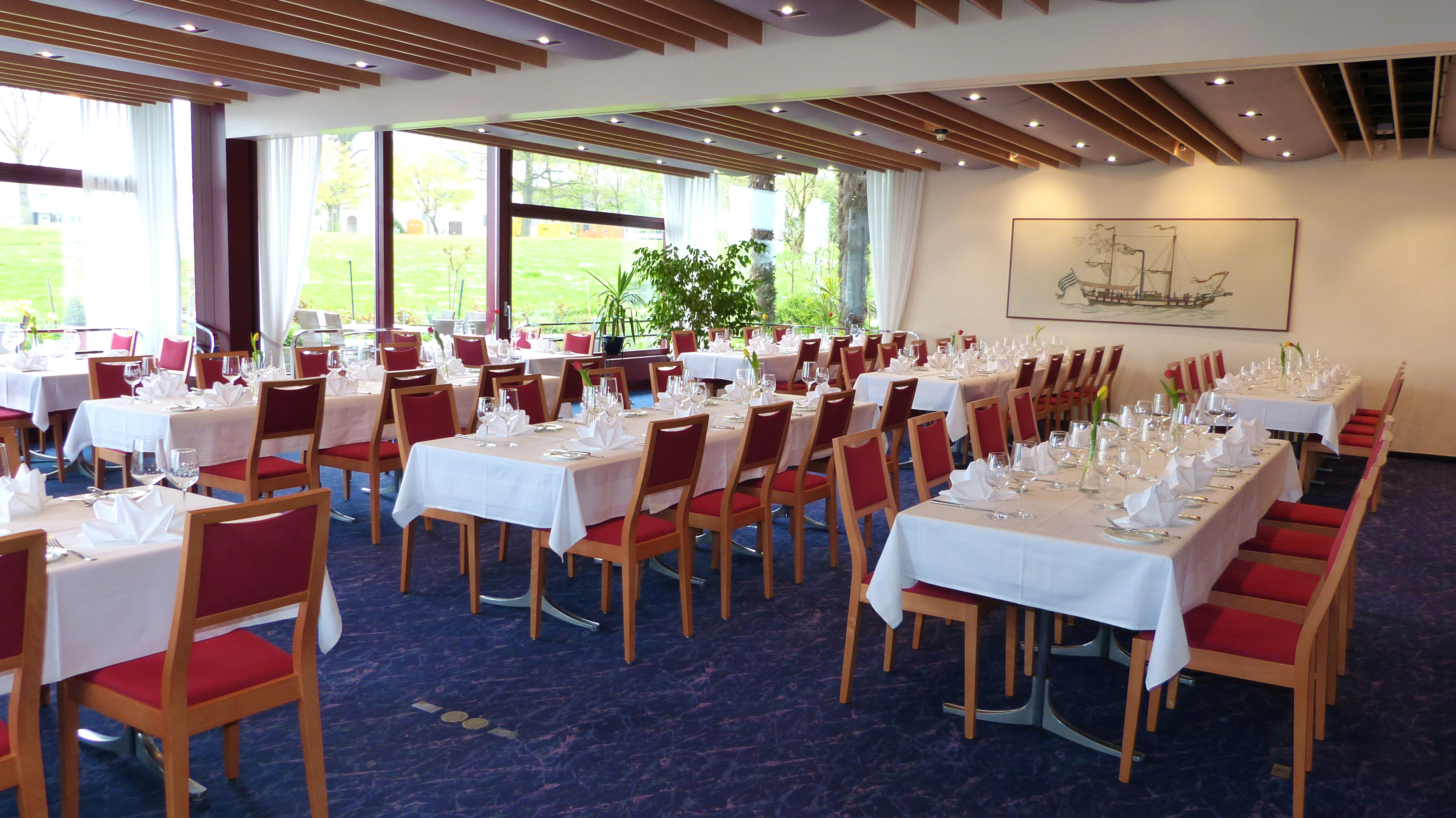 Urlaub am See: Park-Hotel Inseli