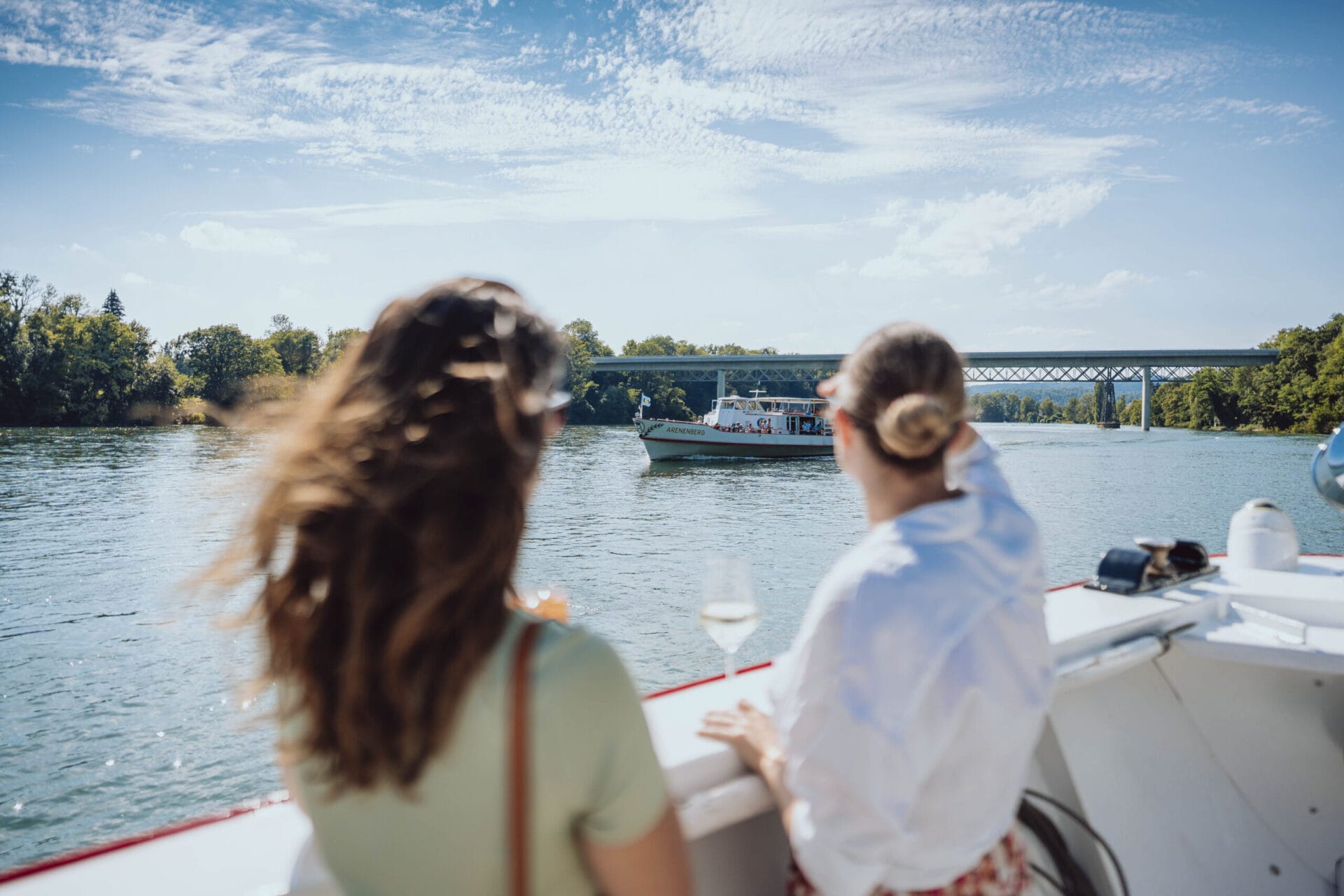 Hotel Porto Sofie in Gottlieben Freizeitangebote am See Schifffahrt ab Gottlieben